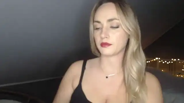 ScarlettSensitive online show from 12, 6, 2026