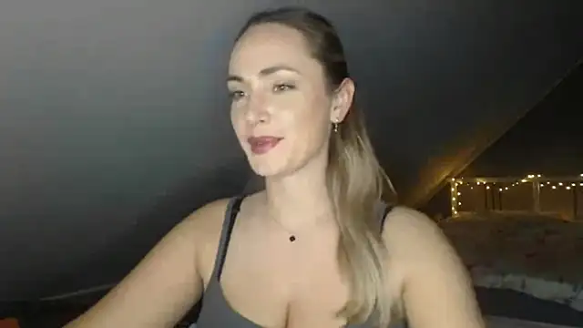 ScarlettSensitive online show from 7, 6, 2026