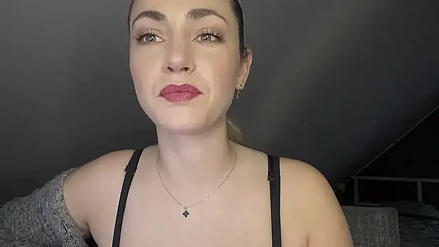 ScarlettSensitive online show from 26, 5, 2026