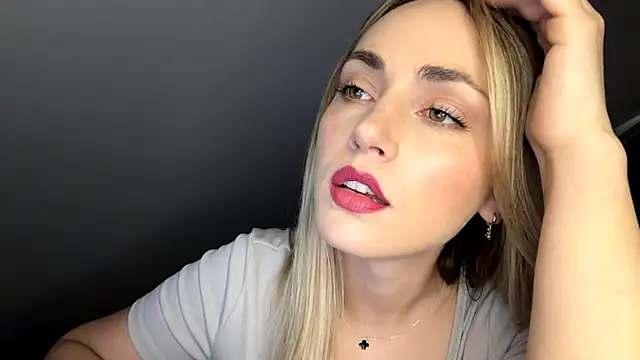 ScarlettSensitive online show from 22, 5, 2026
