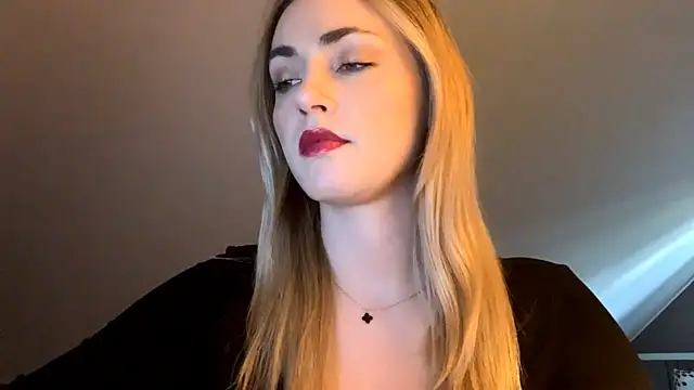 ScarlettSensitive online show from 5, 5, 2026