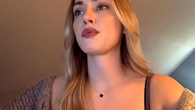 ScarlettSensitive online show from 14, 4, 2026