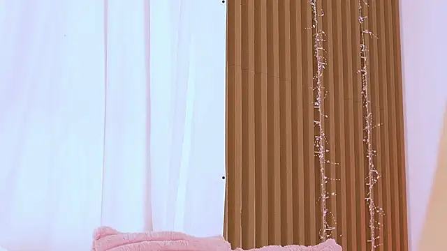 MissClaraJewel online show from 8, 4, 2026