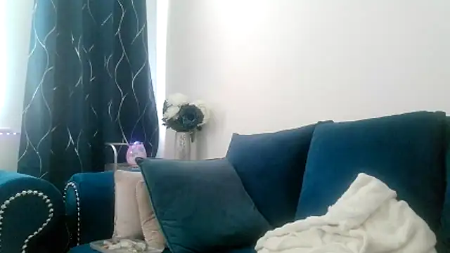 Miss juicy babes69 online show from 25, 3, 2026