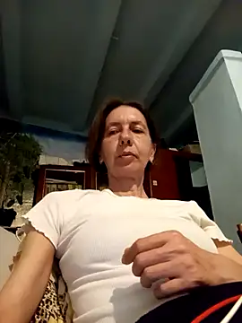 Snapshot of Tania9876 chatting on 5, 5, 2026 Tania9876 online show from 5, 5, 2026
