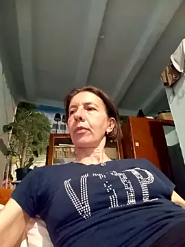 Snapshot of Tania9876 chatting on 10, 5, 2026 Tania9876 online show from 10, 5, 2026