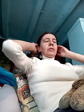 Tania9876 online show from 2, 4, 2026