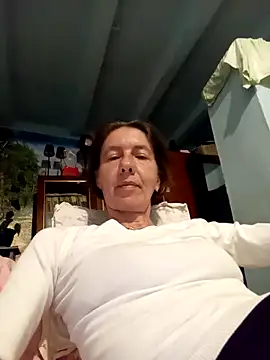 Snapshot of Tania9876 chatting on 13, 5, 2026 Tania9876 online show from 13, 5, 2026