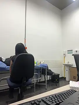 mina harker online show from 20, 4, 2026