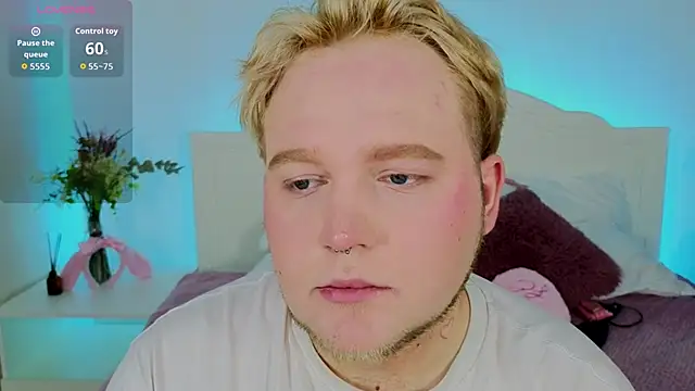 BlondeRebe online show from 10, 3, 2026