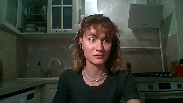 ElenoreHolguin online show from 17, 3, 2026