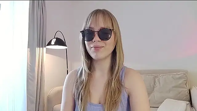 LittleForestELF2 online show from 11, 4, 2026