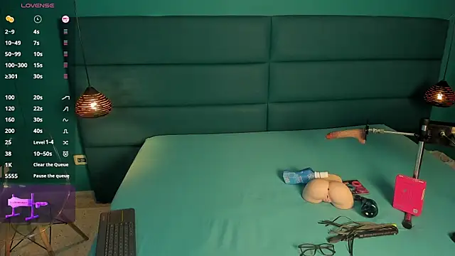 willturneer online show from 15, 4, 2026