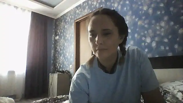 Alisa07qw online show from 1, 6, 2026