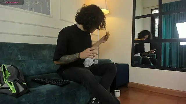 Snapshot of Skinny_Mac chatting on 1, 6, 2026 Skinny Mac online show from 1, 6, 2026