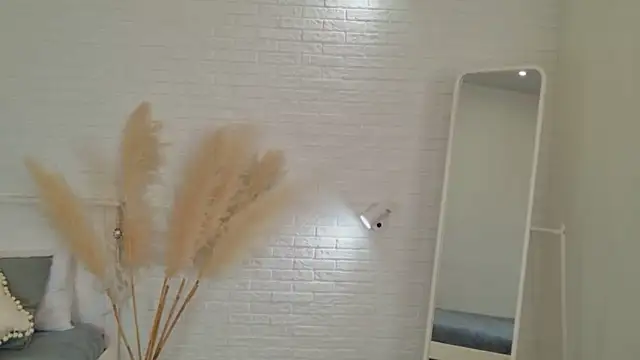 Sabrina Roose online show from 14, 4, 2026