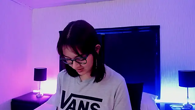 LilithBluum online show from 12, 4, 2026