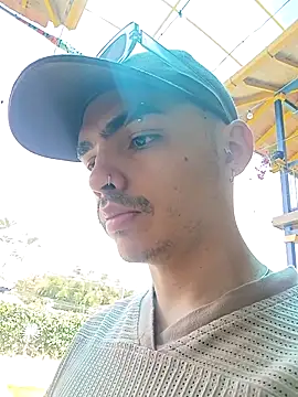 NicoKinggs  online show from 18, 4, 2026