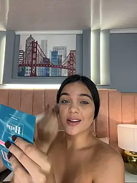 Bella-Ferrer online show from 31, 3, 2026