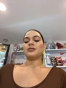 Bella-Ferrer online show from 10, 7, 2026