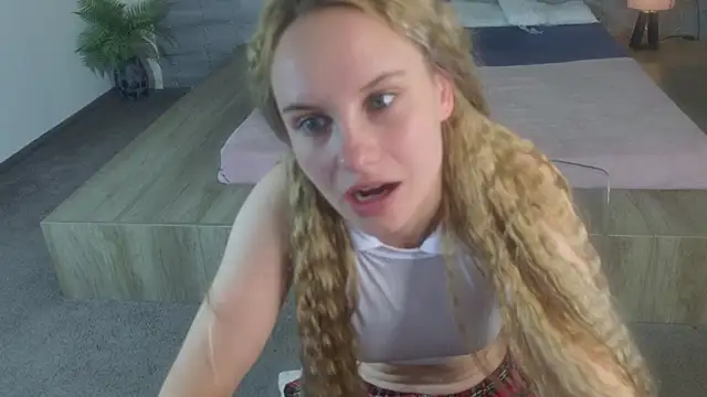 IceBlueBabe online show from 1, 6, 2026