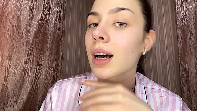 AylaLust online show from 12, 4, 2026