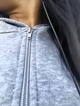 Camillemonroe  online show from 27, 4, 2026