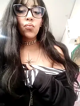 Natalia 27 online show from 9, 3, 2026