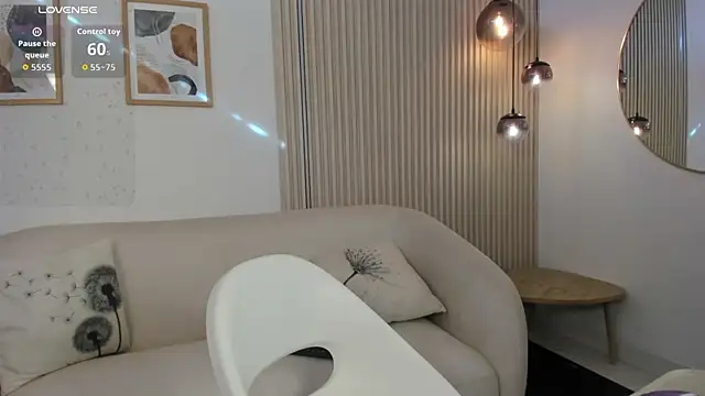 Zoey monroe online show from 18, 4, 2026