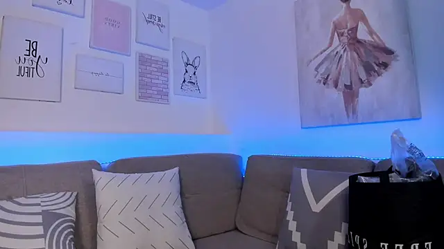 Zoey monroe online show from 22, 7, 2026