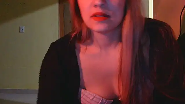 Snapshot of candydesiree chatting on 27, 5, 2026 candydesiree online show from 27, 5, 2026