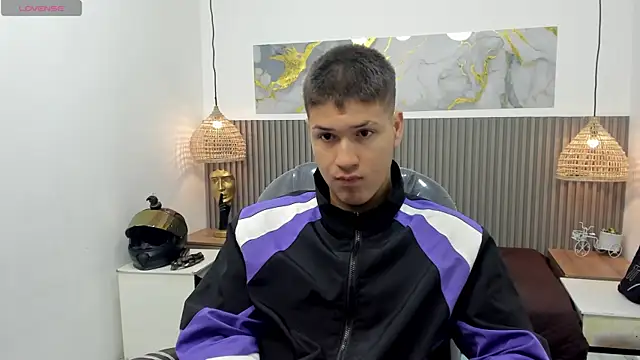 AlessandroFranco online show from 23, 4, 2026