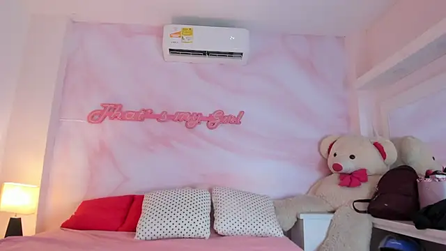 Snapshot of Adalyn_Cute chatting on 9, 5, 2026 Adalyn Cute online show from 9, 5, 2026