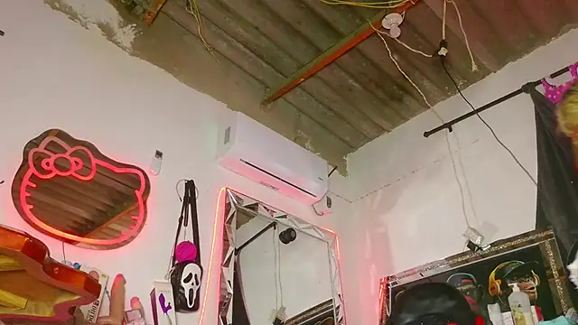 candy aass online show from 20, 5, 2026