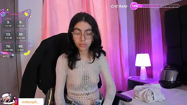 Molly A online show from 28, 4, 2026