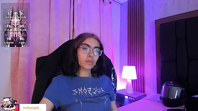 Molly A online show from 16, 6, 2026