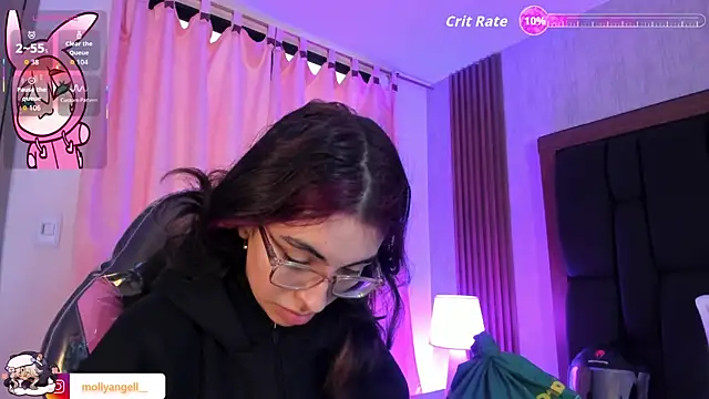 Molly A online show from 31, 5, 2026