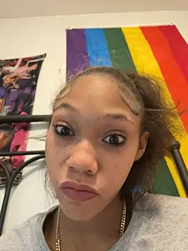 Tamiii4207 online show from 10, 3, 2026