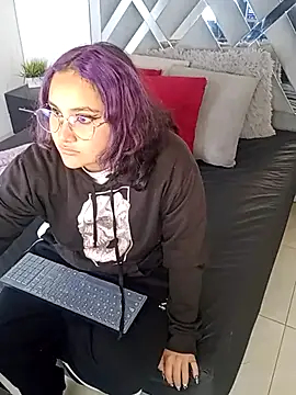 Liily Foxxy online show from 23, 4, 2026