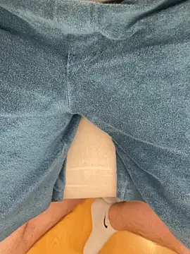 curvedlongdick online show from 28, 4, 2026