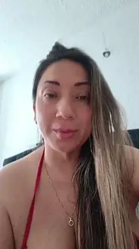 emma0304 online show from 9, 4, 2026