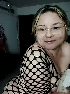 Snapshot of jennyyhottt chatting on 5, 4, 2026 jennyyhottt online show from 5, 4, 2026