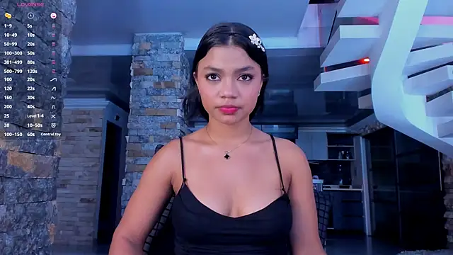 Mia steele  online show from 28, 6, 2026