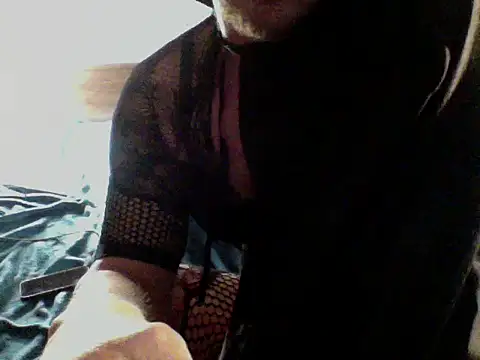 Snapshot of Chemmak93 chatting on 6, 4, 2026 Chemmak93 online show from 6, 4, 2026