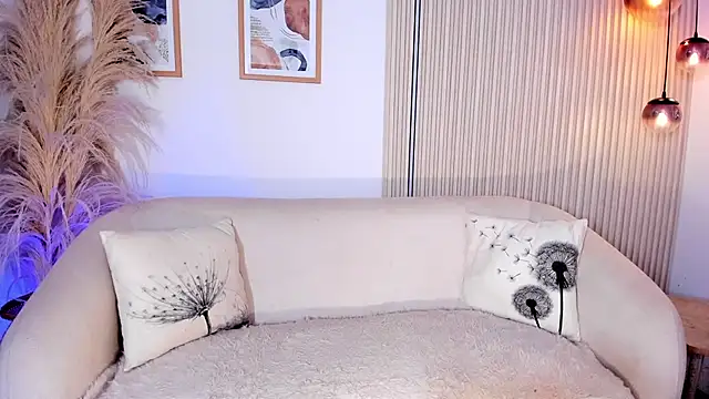 Juli jaramillo online show from 11, 3, 2026