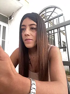 Snapshot of Electra_Pinkk chatting on 5, 5, 2026 Electra Pinkk online show from 5, 5, 2026
