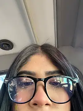 Snapshot of Dakota-baby chatting on 16, 3, 2026 Dakota-baby online show from 16, 3, 2026