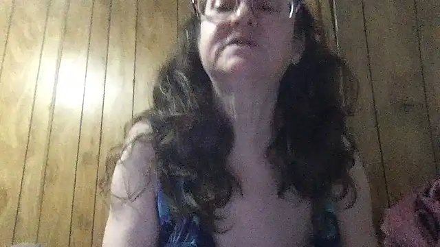 Snapshot of milfmichelle69 chatting on 26, 7, 2026 milfmichelle69 online show from 26, 7, 2026