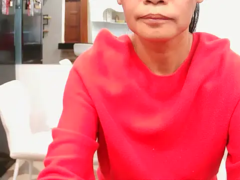 sexiesteyess online show from 10, 4, 2026