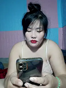 Snapshot of Irene-01 chatting on 10, 5, 2026 Irene-01 online show from 10, 5, 2026